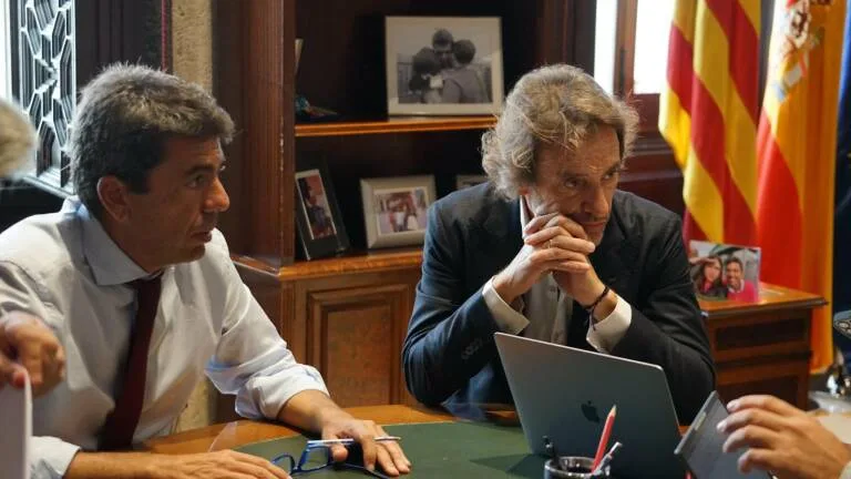 mazón nombra a cuenca asesor con un salario anual de 58.000€, destacando un movimiento clave en la administración pública.