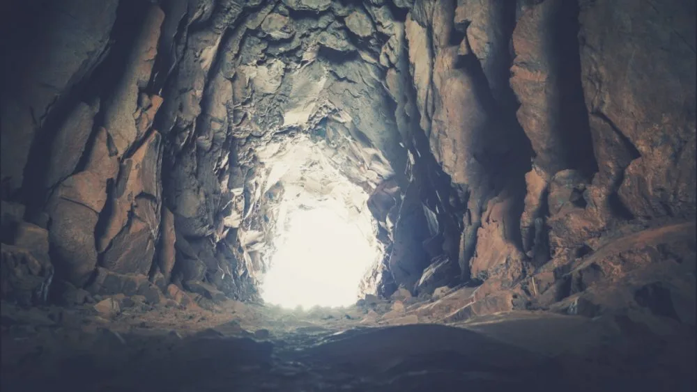 descubre la experiencia de vivir años en una cueva autónoma, explorando un estilo de vida sostenible y en armonía con la naturaleza.