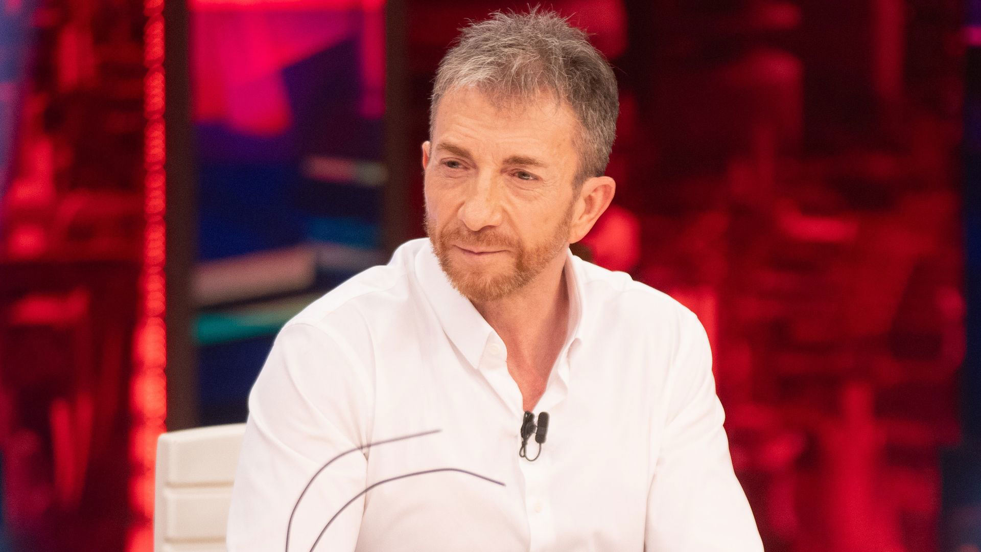 descubre los invitados principales en 'el hormiguero' del 12 al 15 de enero. no te pierdas las entrevistas exclusivas y momentos especiales de esta semana.