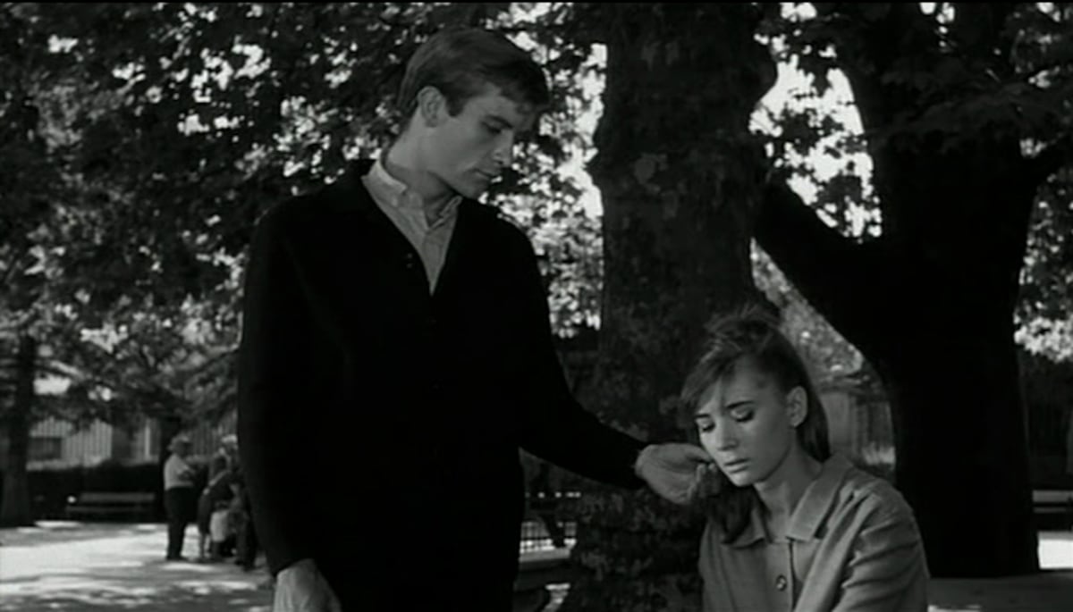 descubre la joya del cine español reconocida entre las 25 mejores películas, una obra imprescindible que celebra la cultura y el talento del cine hispanohablante.